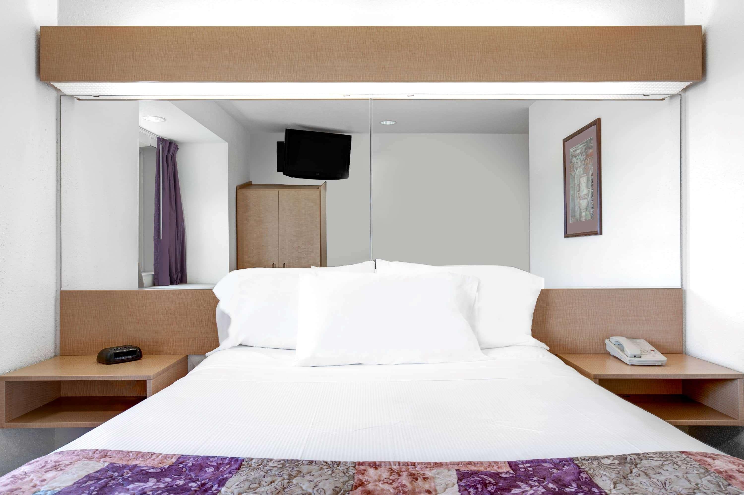 Microtel Inn & Suites By Wyndham מנקאטו מראה חיצוני תמונה